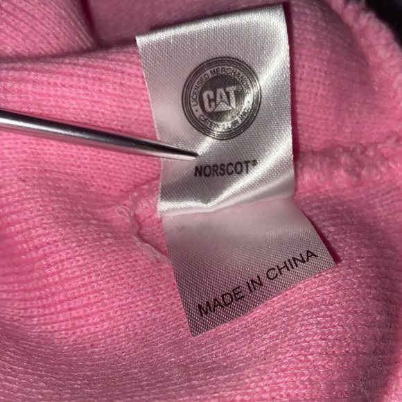 CAT Beanie - Picture 4 of 4